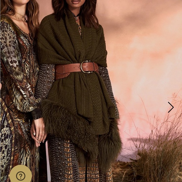 Camila Kakadu Calling Shearling Cape Vest - Picture 9 of 15